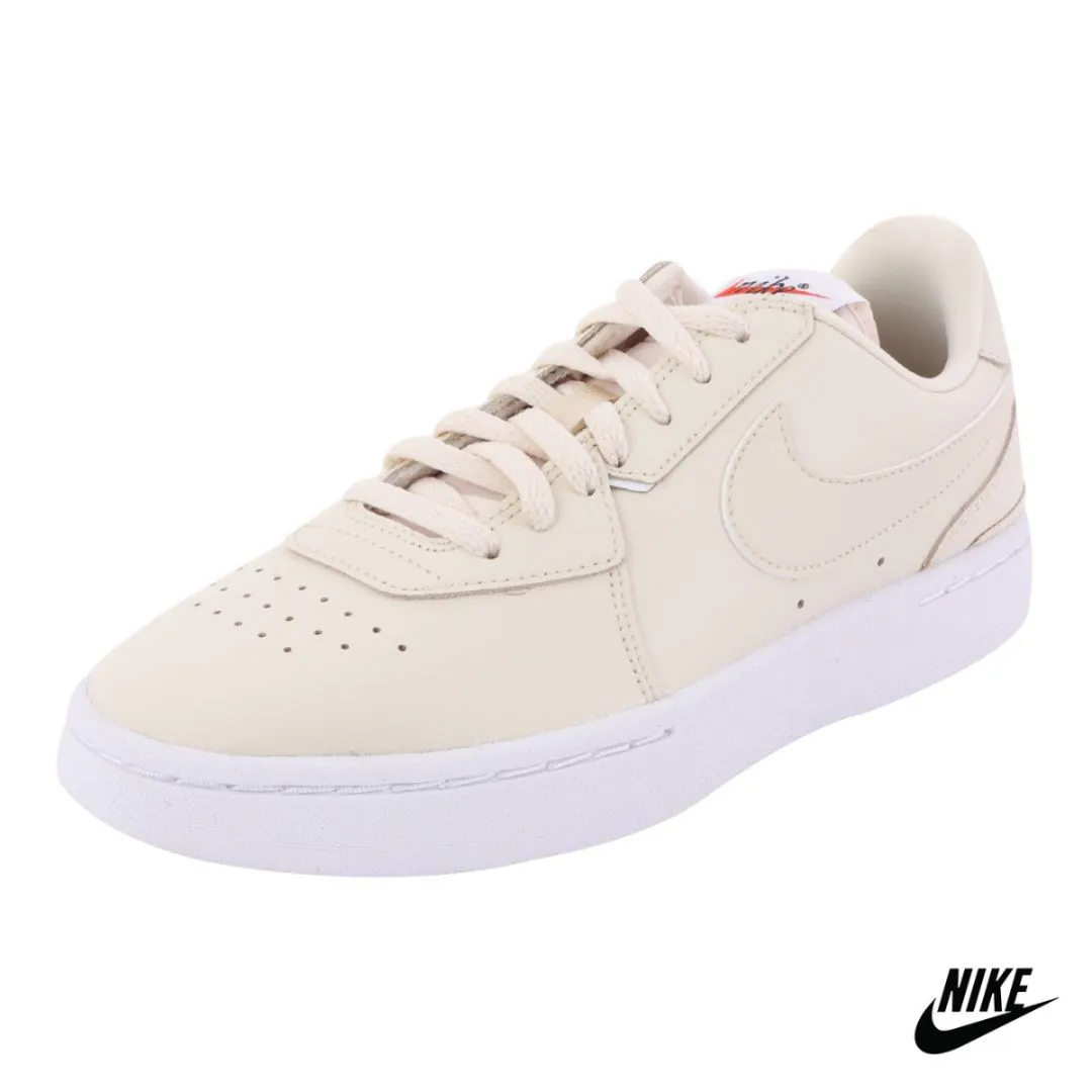 NIKE Court Blanc